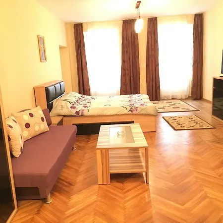 Apartment Ama Center