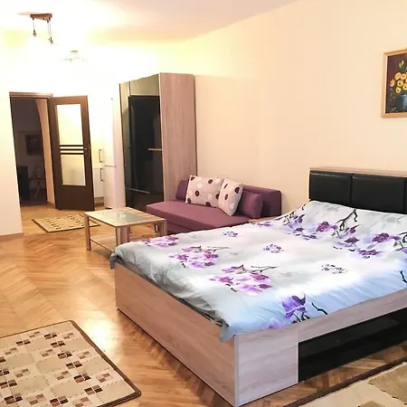 Ama Center Apartment