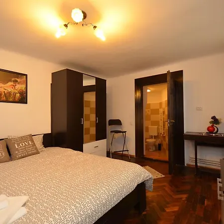 Apartment Ama Center