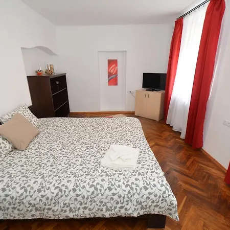 Apartment Ama Center